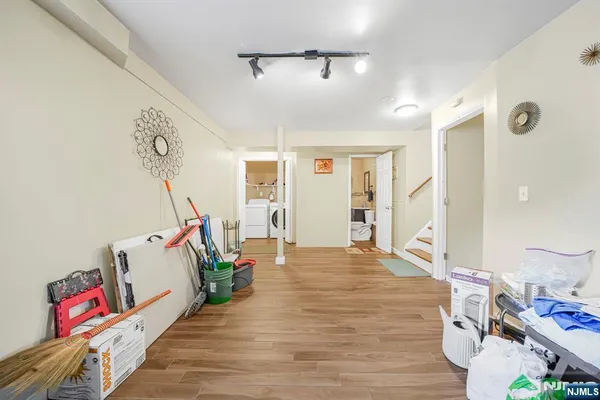 $8,500 | 405 Burnet Place, Paramus, NJ 07652