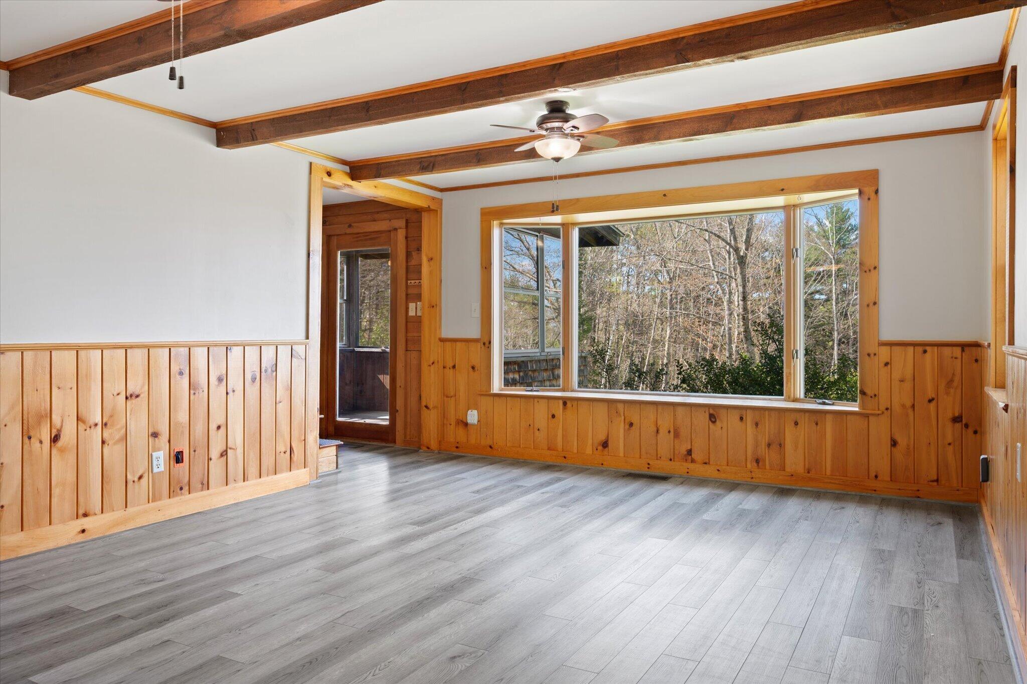 1492 River Road Bucksport, ME 04416 - Photo 19 of 48 15-Family Room