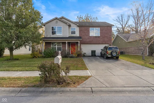 $284,999 | 6365 West Oxford Lane, McCordsville, IN 46055