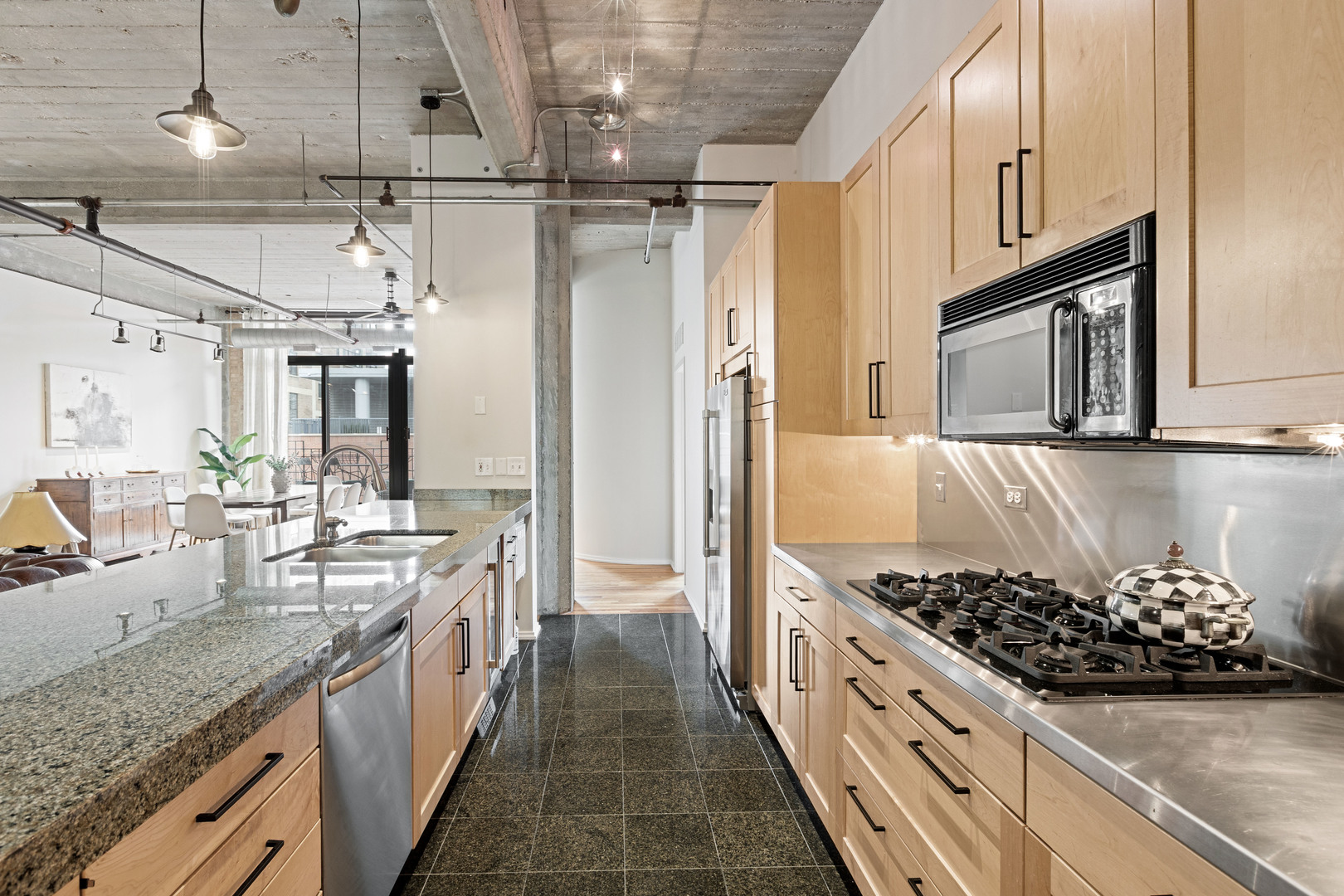 850 West Adams Street, Unit 4B Chicago, IL 60607 - Photo 18 of 36