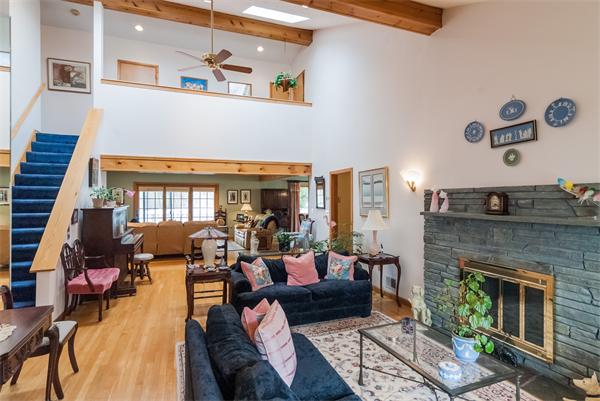 49 Botsford Road Newton, MA 02467 - Photo 11 of 27