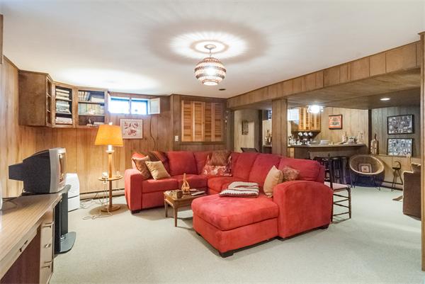 49 Botsford Road Newton, MA 02467 - Photo 20 of 27