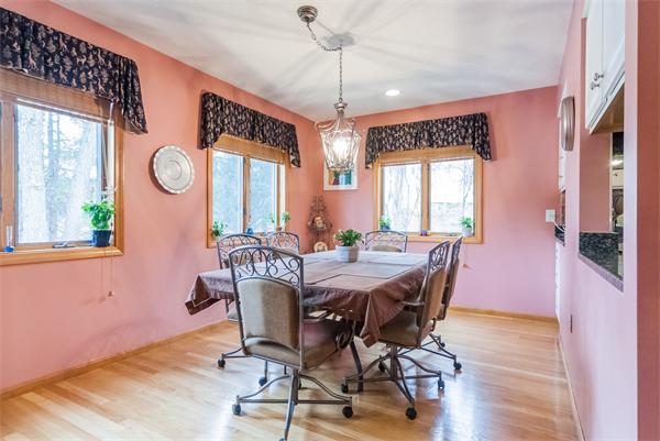 49 Botsford Road Newton, MA 02467 - Photo 6 of 27
