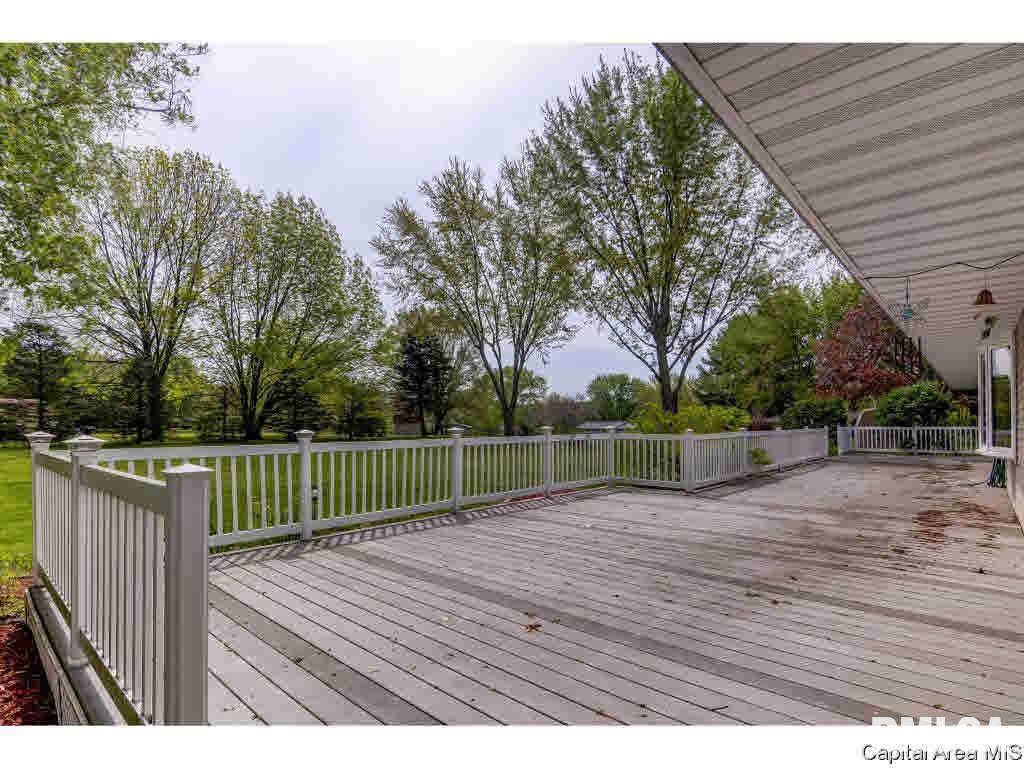 7880 Gooseberry Lane Springfield, IL 62707 - Photo 2 of 34 Gallery Image 2