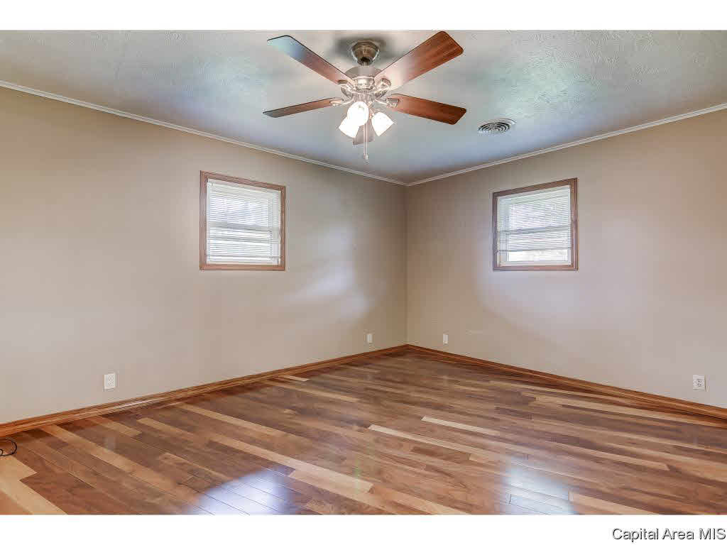 7880 Gooseberry Lane Springfield, IL 62707 - Photo 7 of 34 Gallery Image 7