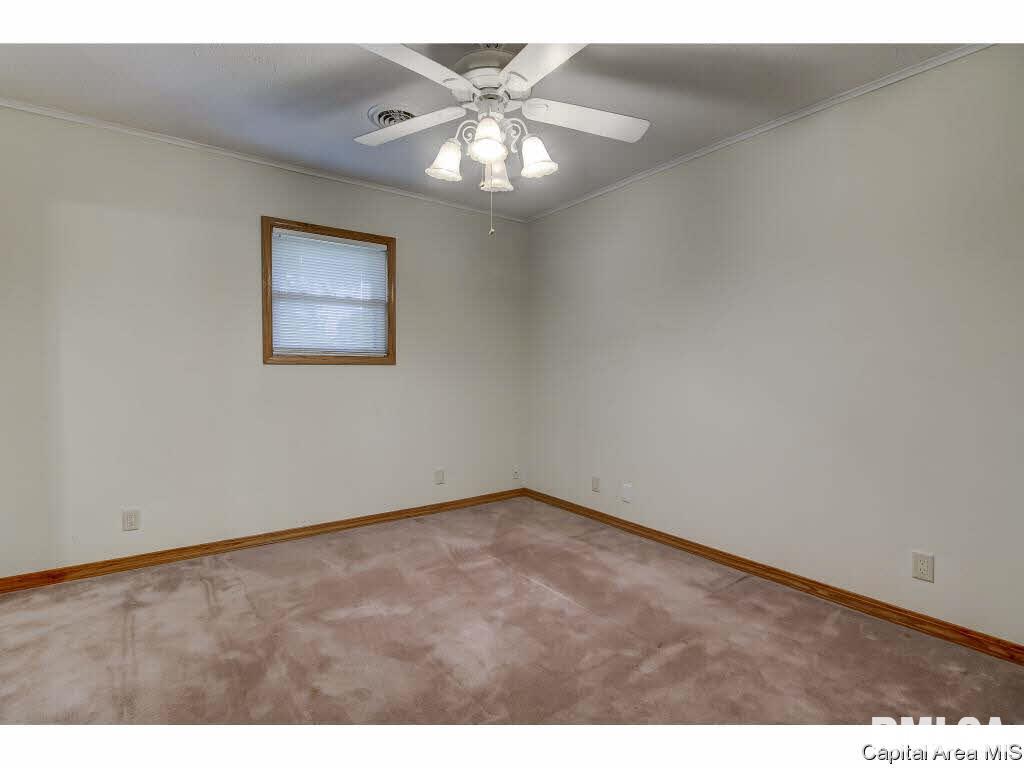 7880 Gooseberry Lane Springfield, IL 62707 - Photo 9 of 34 Gallery Image 9