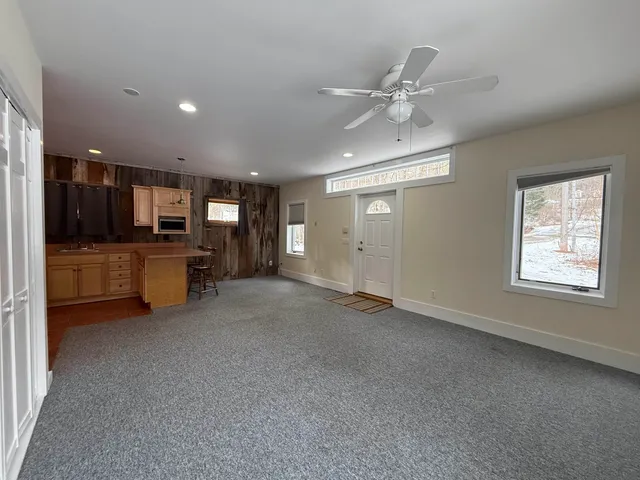 $1,600 | 118 Highway 30, Unit 1, Newfane, VT 05345