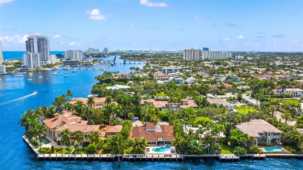 2701 Aqua Vista Boulevard Fort Lauderdale, FL 33301 - Photo 12 of 21 a view of a city