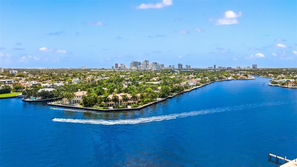 2701 Aqua Vista Boulevard Fort Lauderdale, FL 33301 - Photo 19 of 21 a view of a city