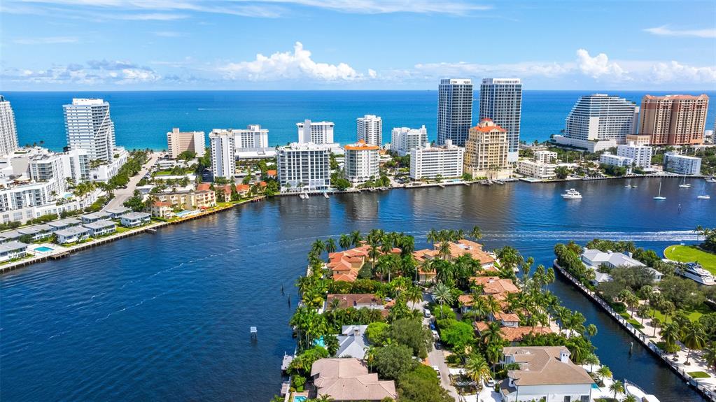 2701 Aqua Vista Boulevard Fort Lauderdale, FL 33301 - Photo 5 of 21 a view of a lake with a nearby beach