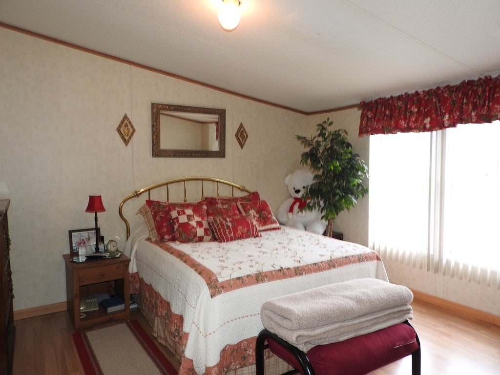 3639 Ivanhoe Road Ivanhoe, VA 24350 - Photo 7 of 14 Gallery Image 7
