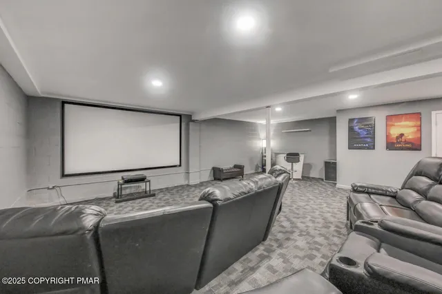 $416,000 | 354 Eastshore Drive, East Stroudsburg, PA 18301