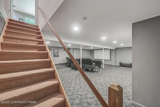 $416,000 | 354 Eastshore Drive, East Stroudsburg, PA 18301