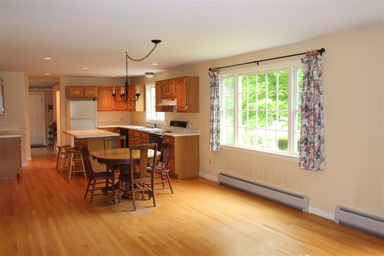44 Concord Stage Road Dunbarton, NH 03046 - Photo 11 of 18