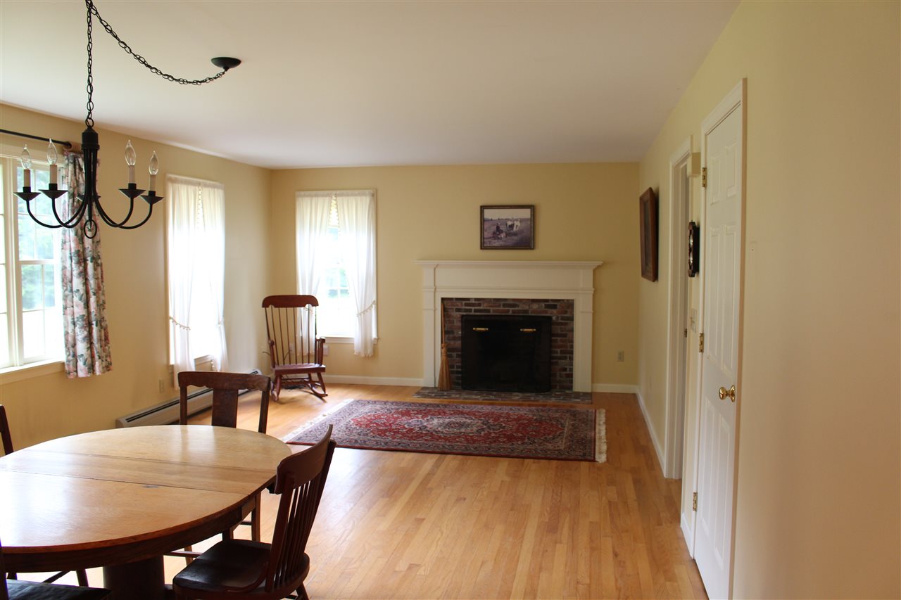 44 Concord Stage Road Dunbarton, NH 03046 - Photo 12 of 18
