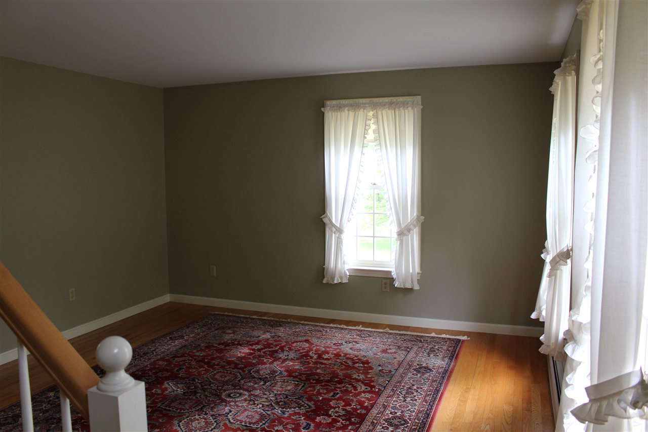 44 Concord Stage Road Dunbarton, NH 03046 - Photo 14 of 18