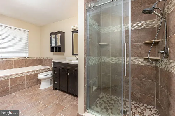 $2,650 | 1824 The Woods II, Cherry Hill, NJ 08003