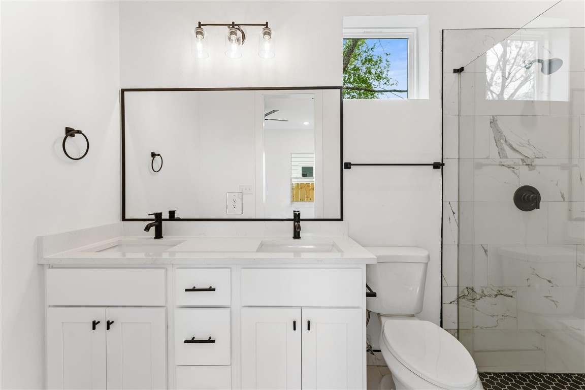 8506 Wileyvale Road, Unit A Houston, TX 77016 - Photo 18 of 24 Double sink vanity in primary bathroom