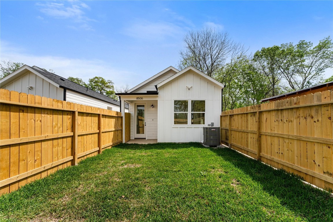 8506 Wileyvale Road, Unit A Houston, TX 77016 - Photo 3 of 24 Large fenced-in yard for privacy