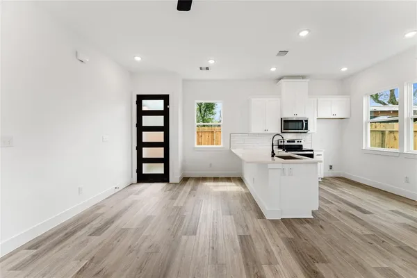 $1,650 | 8506 Wileyvale Road, Unit A, Houston, TX 77016