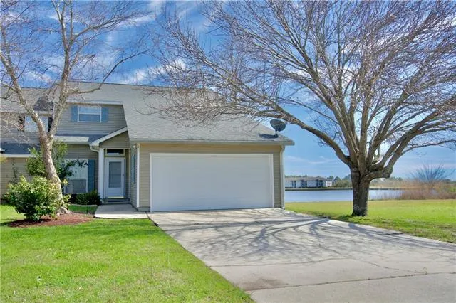 $2,800 | 1773 Marina Drive, Unit 4, Slidell, LA 70458
