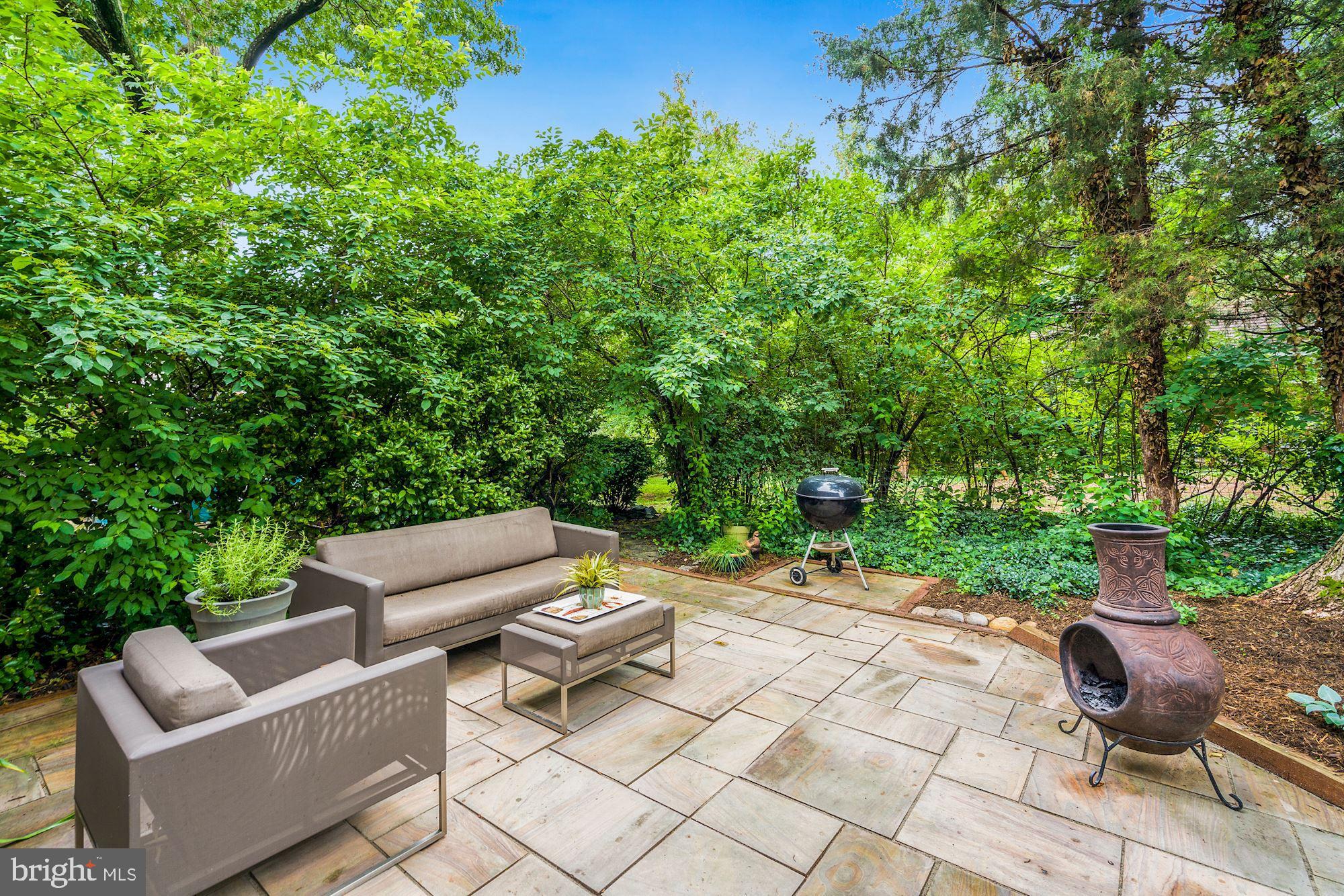 1806 Preston Road Alexandria, VA 22302 - Photo 2 of 42 Private patio surrounded by trees