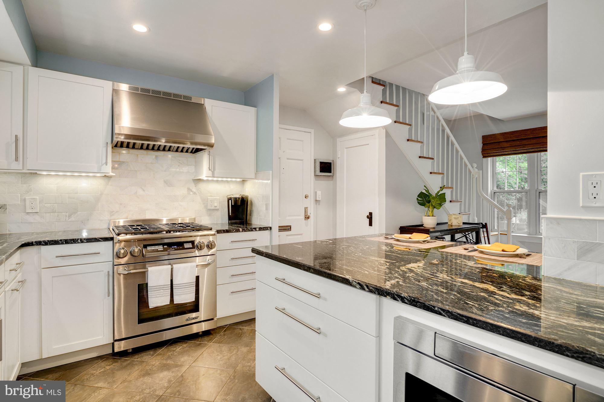 1806 Preston Road Alexandria, VA 22302 - Photo 5 of 42 Kit. with granite counters, tile backsplash