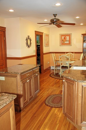 29 Virginia Road Quincy, MA 02169 - Photo 5 of 26 Gallery Image 5