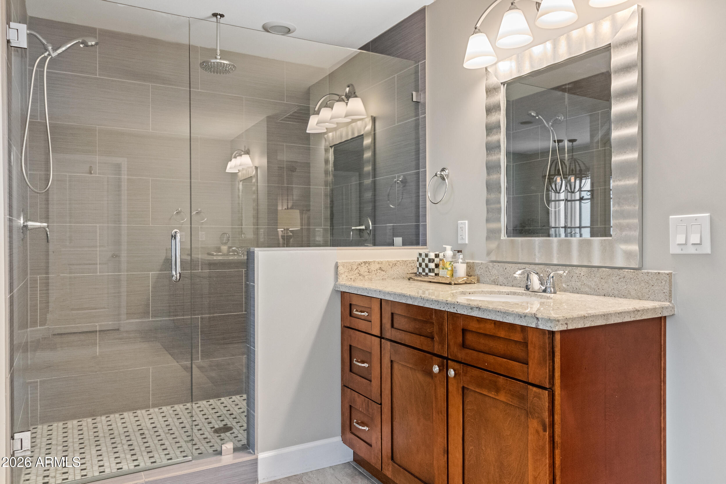 4025 East Osborn Road Phoenix, AZ 85018 - Photo 23 of 44 Primary Shower
