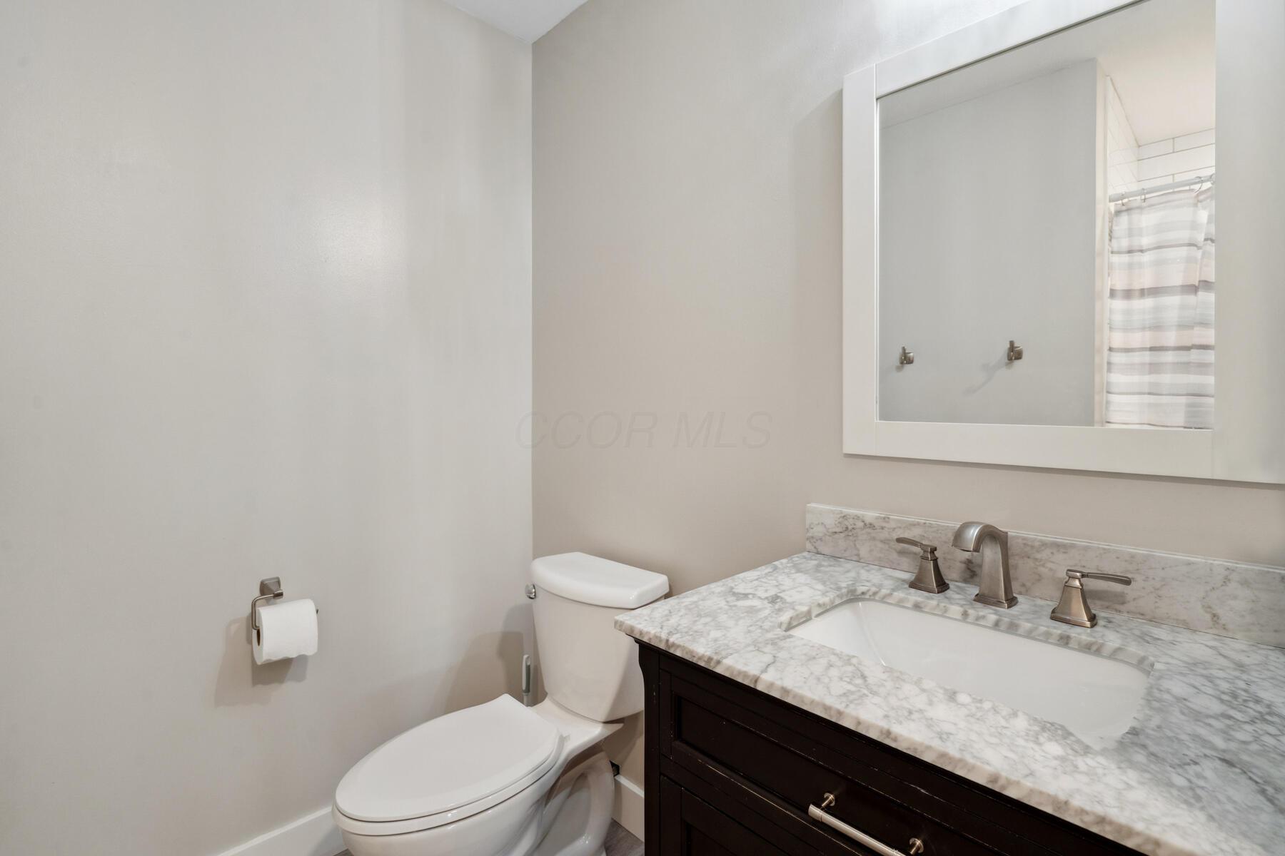 8944 Watkins Road Marysville, OH 43040 - Photo 43 of 61 Hall Bath