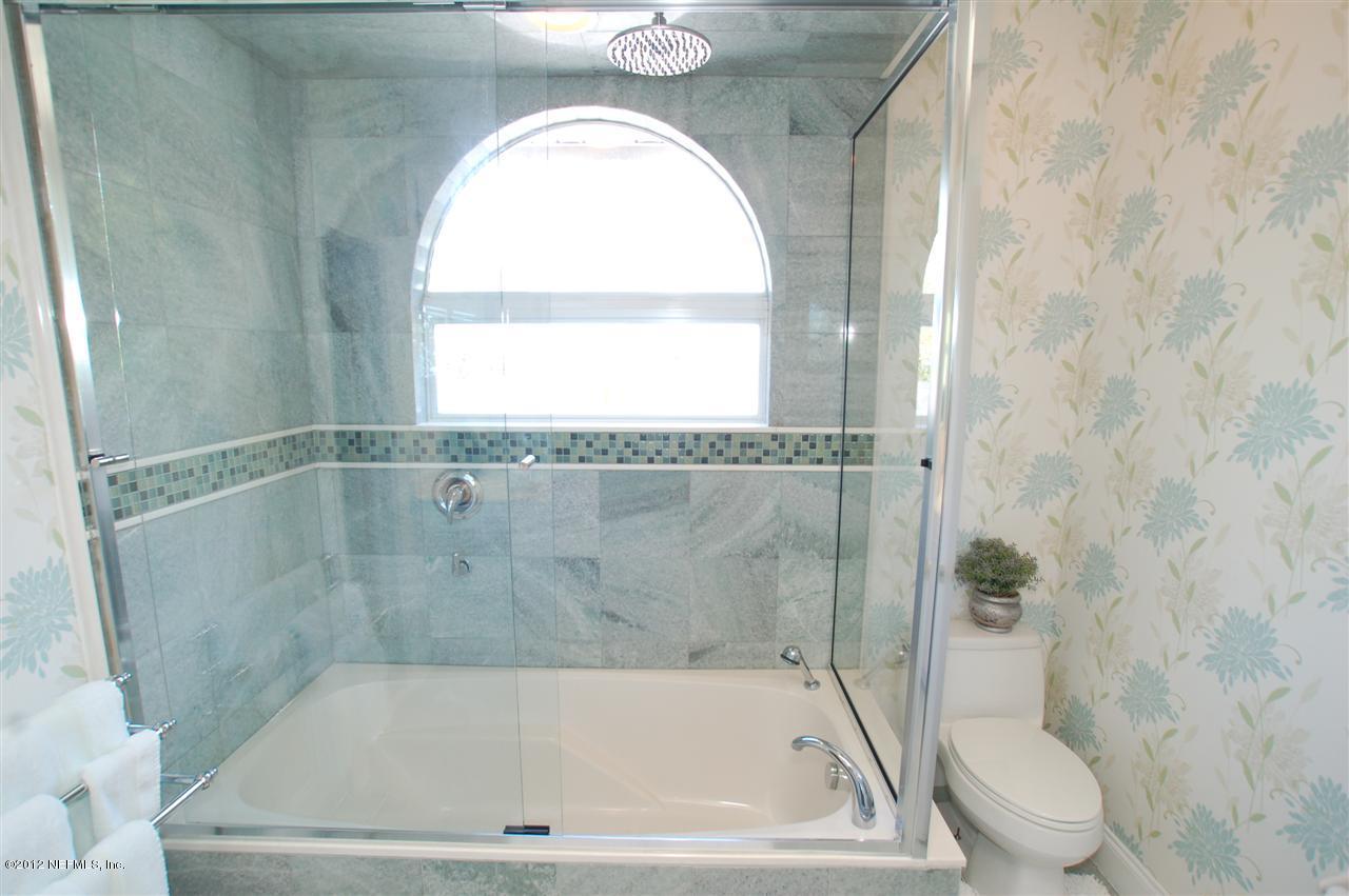 4665 Raggedy Point Road Fleming Island, FL 32003 - Photo 19 of 85 Bathroom 2 Tub Shower Area