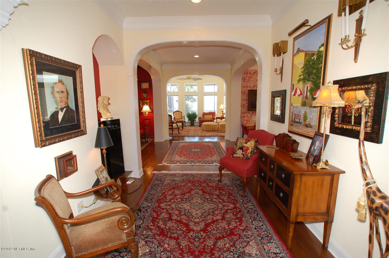 4665 Raggedy Point Road Fleming Island, FL 32003 - Photo 36 of 85 a living room with furniture