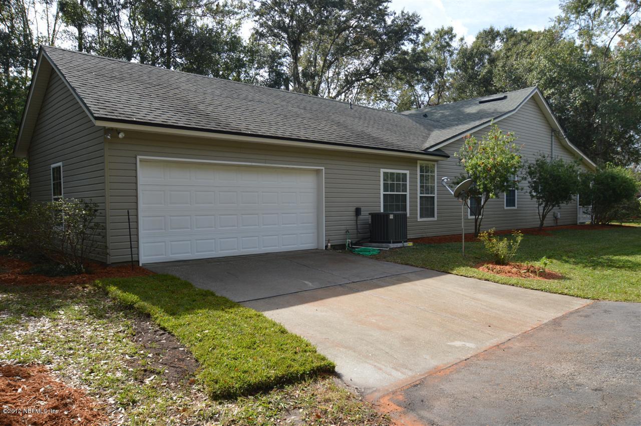 4665 Raggedy Point Road Fleming Island, FL 32003 - Photo 83 of 85 Smaller Home Garage Side