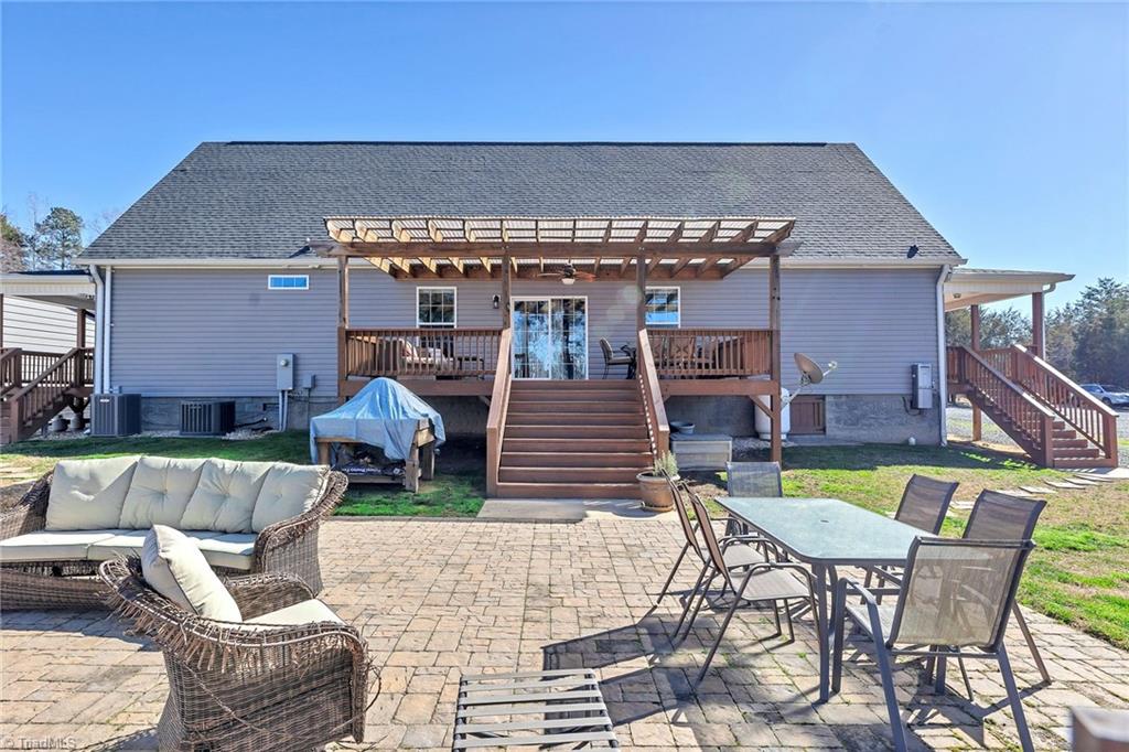 6410 Alamance County Line Road Liberty, NC 27298 - Photo 30 of 38 Gallery Image 30