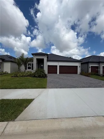 a front view of house with yard