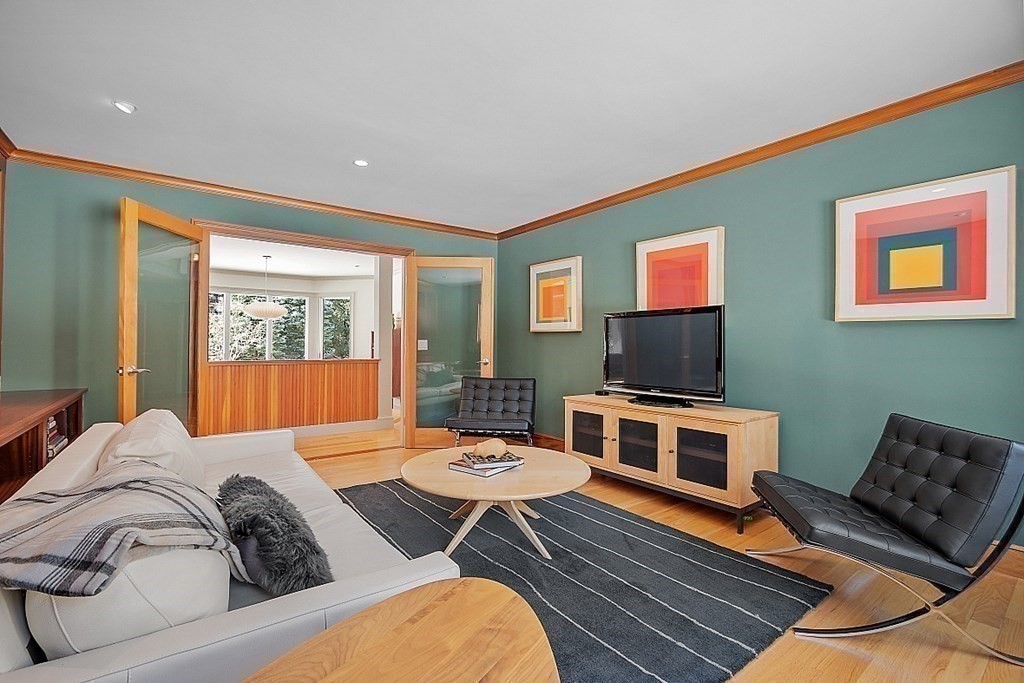 300 South Great Road Lincoln, MA 01773 - Photo 15 of 41