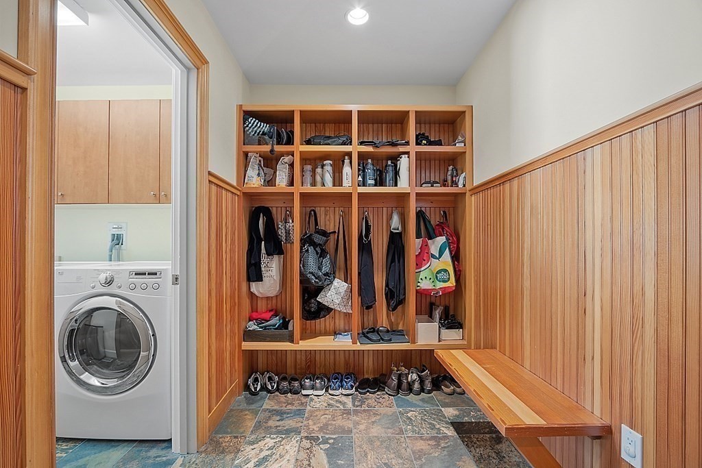 300 South Great Road Lincoln, MA 01773 - Photo 22 of 41