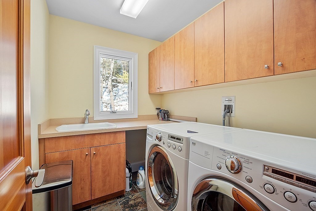 300 South Great Road Lincoln, MA 01773 - Photo 23 of 41