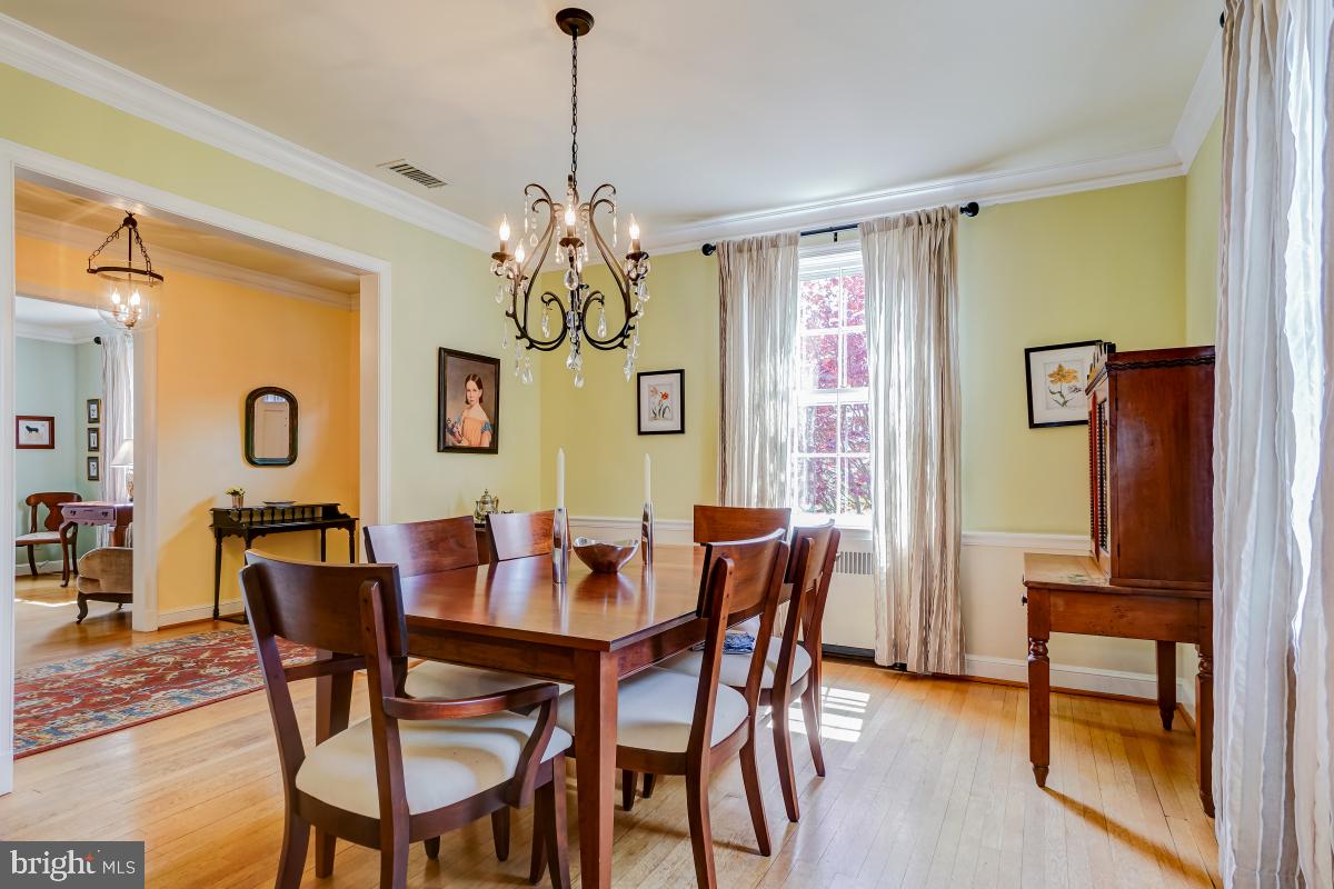 3361 Rittenhouse Street Northwest Washington, DC 20015 - Photo 16 of 66 Classic large DR