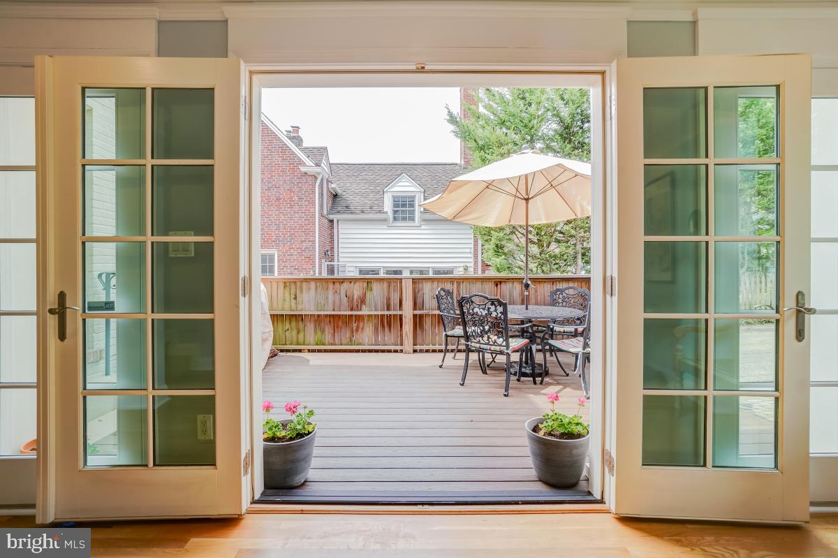 3361 Rittenhouse Street Northwest Washington, DC 20015 - Photo 30 of 66 Entry to gorgeous outdoor space