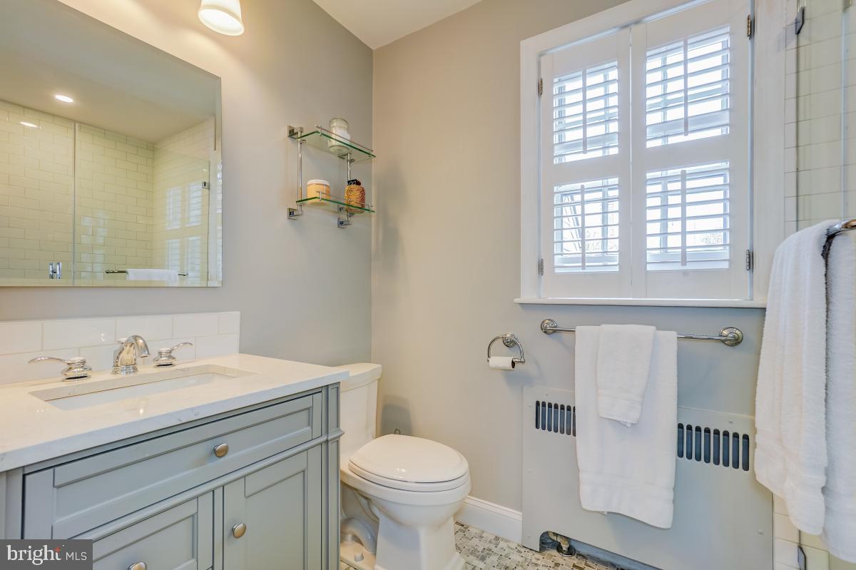 3361 Rittenhouse Street Northwest Washington, DC 20015 - Photo 40 of 66 Primary Bath