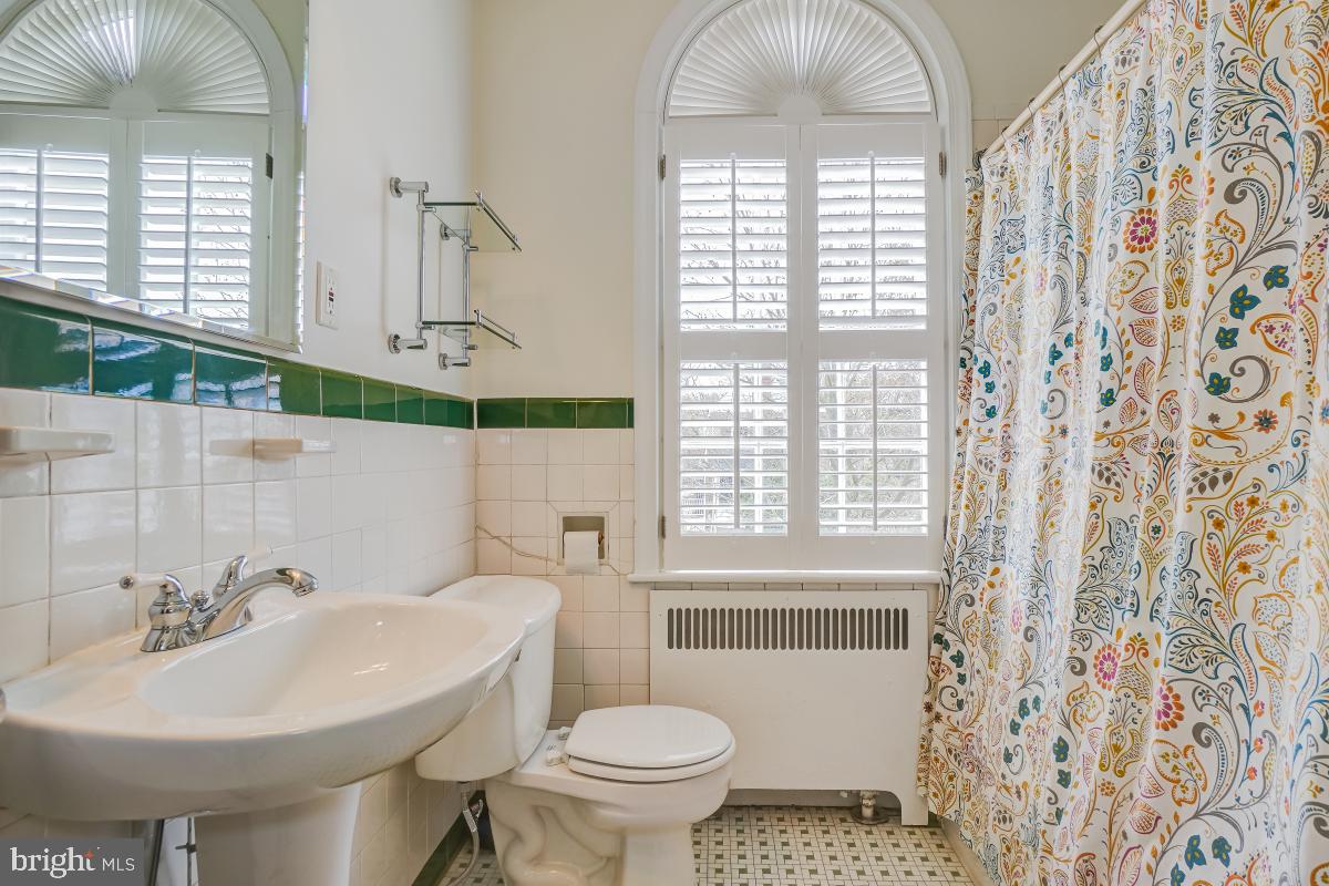 3361 Rittenhouse Street Northwest Washington, DC 20015 - Photo 46 of 66 Hall Bath