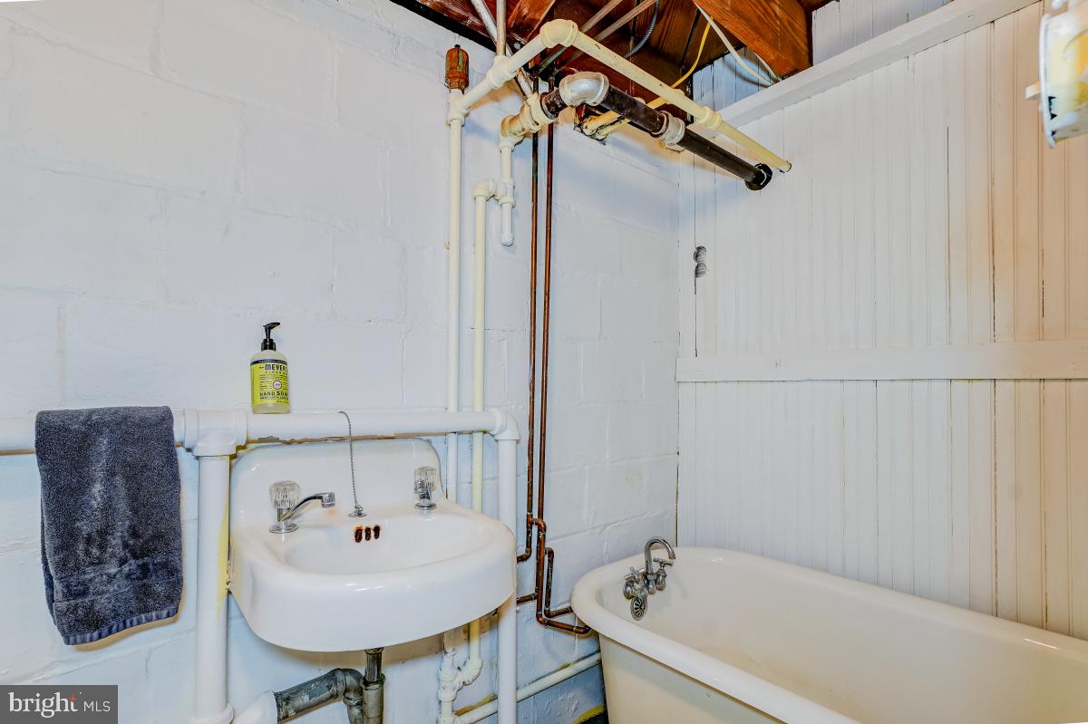 3361 Rittenhouse Street Northwest Washington, DC 20015 - Photo 53 of 66 Lower Level Bath