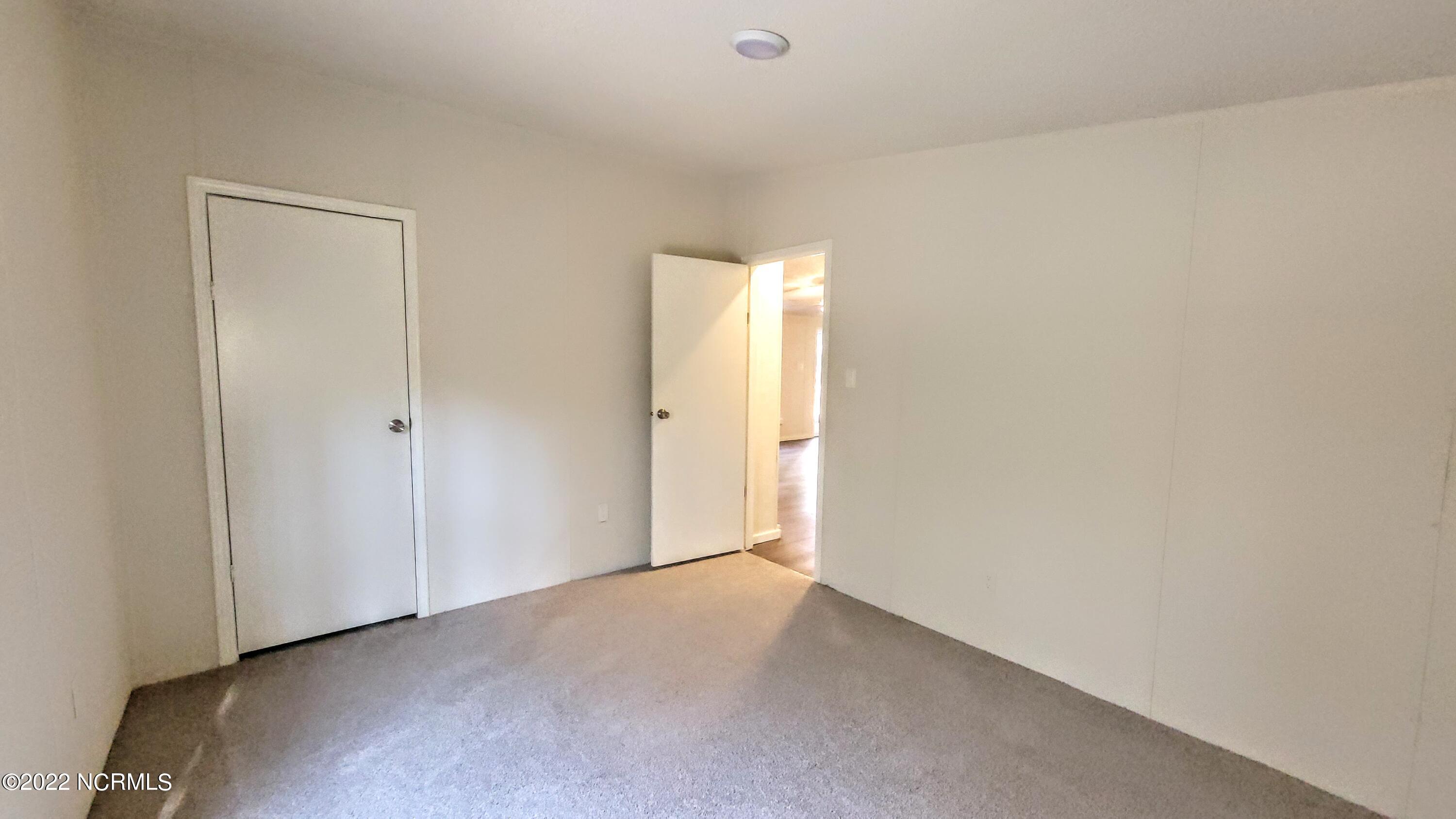 4261 Blue Banks Loop Road Northeast Leland, NC 28451 - Photo 17 of 23 20221213_130600