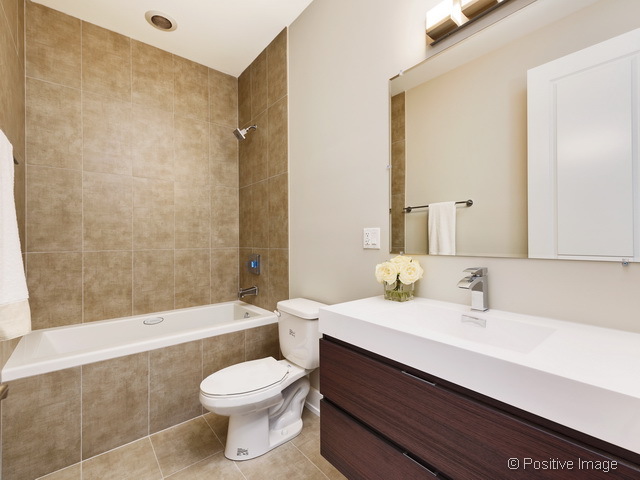1430 West Fillmore Street, Unit 3E Chicago, IL 60607 - Photo 15 of 17