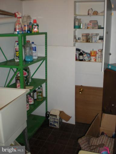 1233 Greystone Road Halethorpe, MD 21227 - Photo 12 of 30 a room with toys and wooden floor