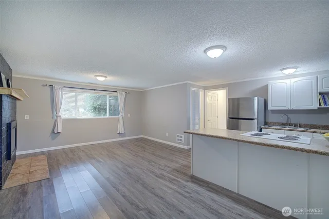 $810,000 | 3702 201st Place Southwest, Lynnwood, WA 98036