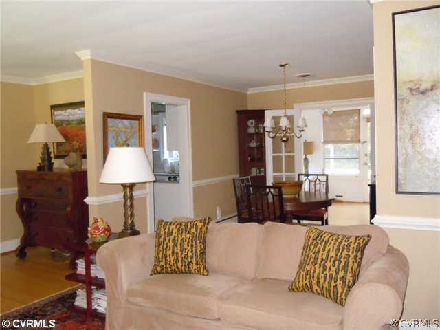 703 Baldwin Road Richmond, VA 23229 - Photo 5 of 12 Living Room