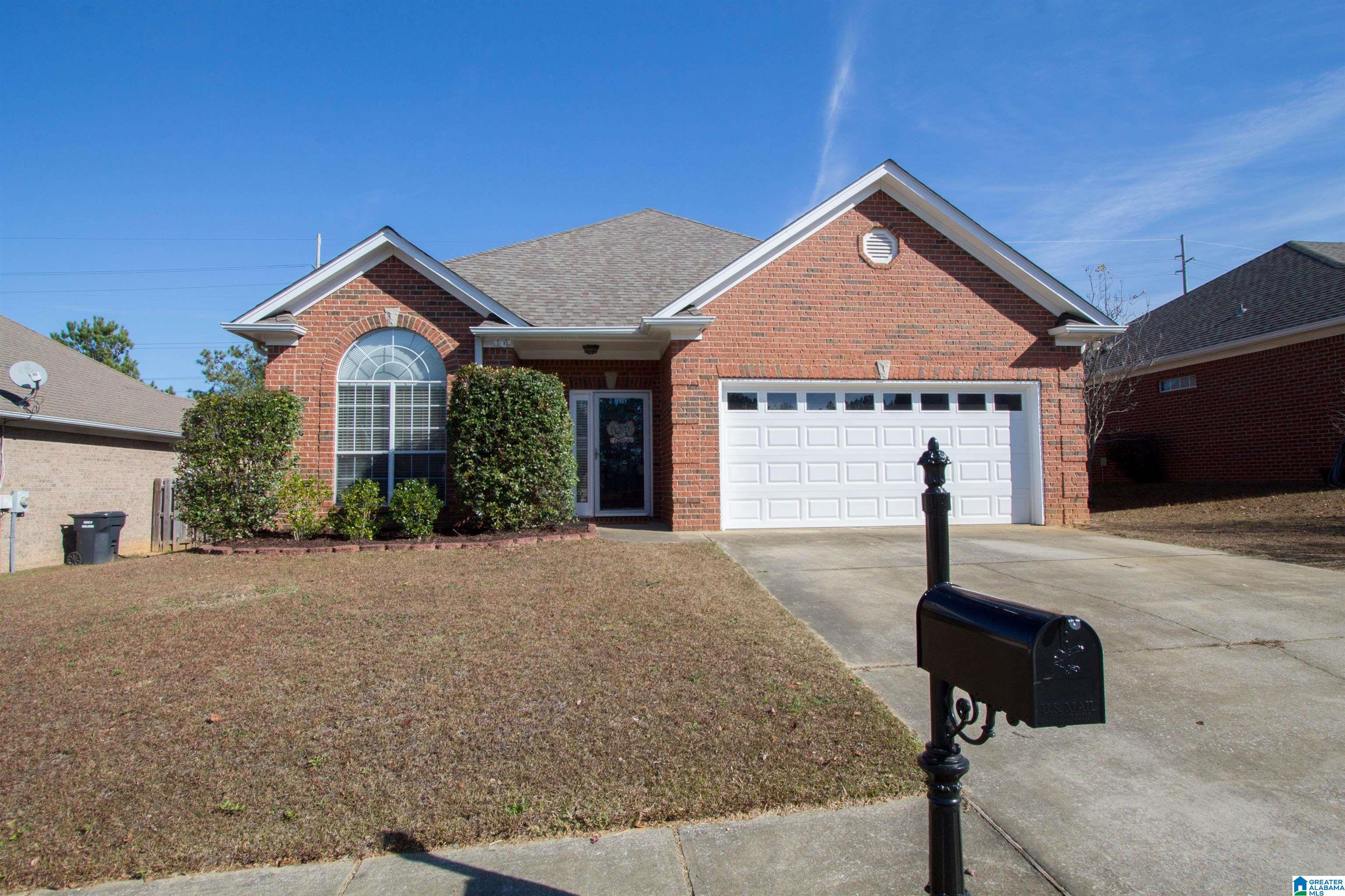 484 Daventry Circle Calera, AL 35040 - Photo 4 of 26