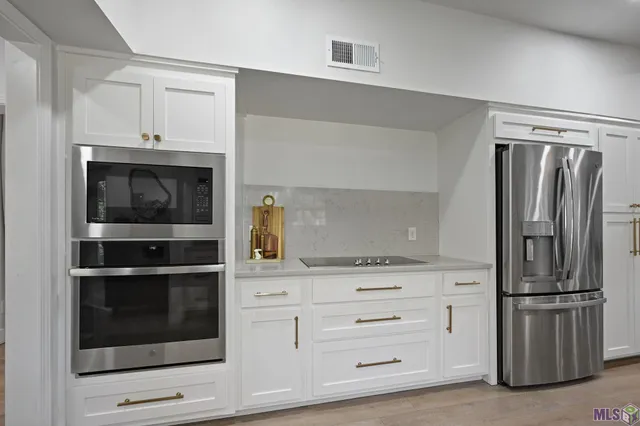 $598,000 | 15492 La Highway, St. Francisville, LA 70775